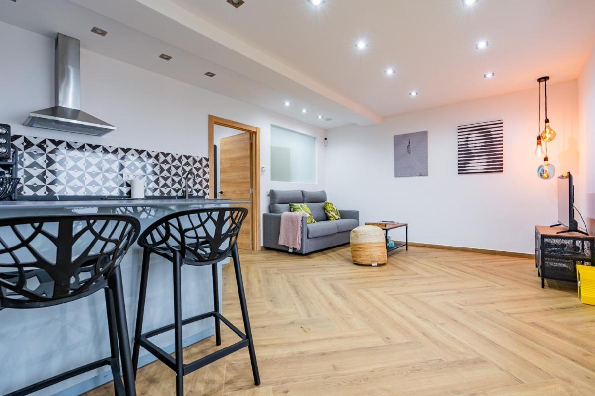 Apartamentos Montes Vindios กังกัส เด โอนิส ภายนอก รูปภาพ