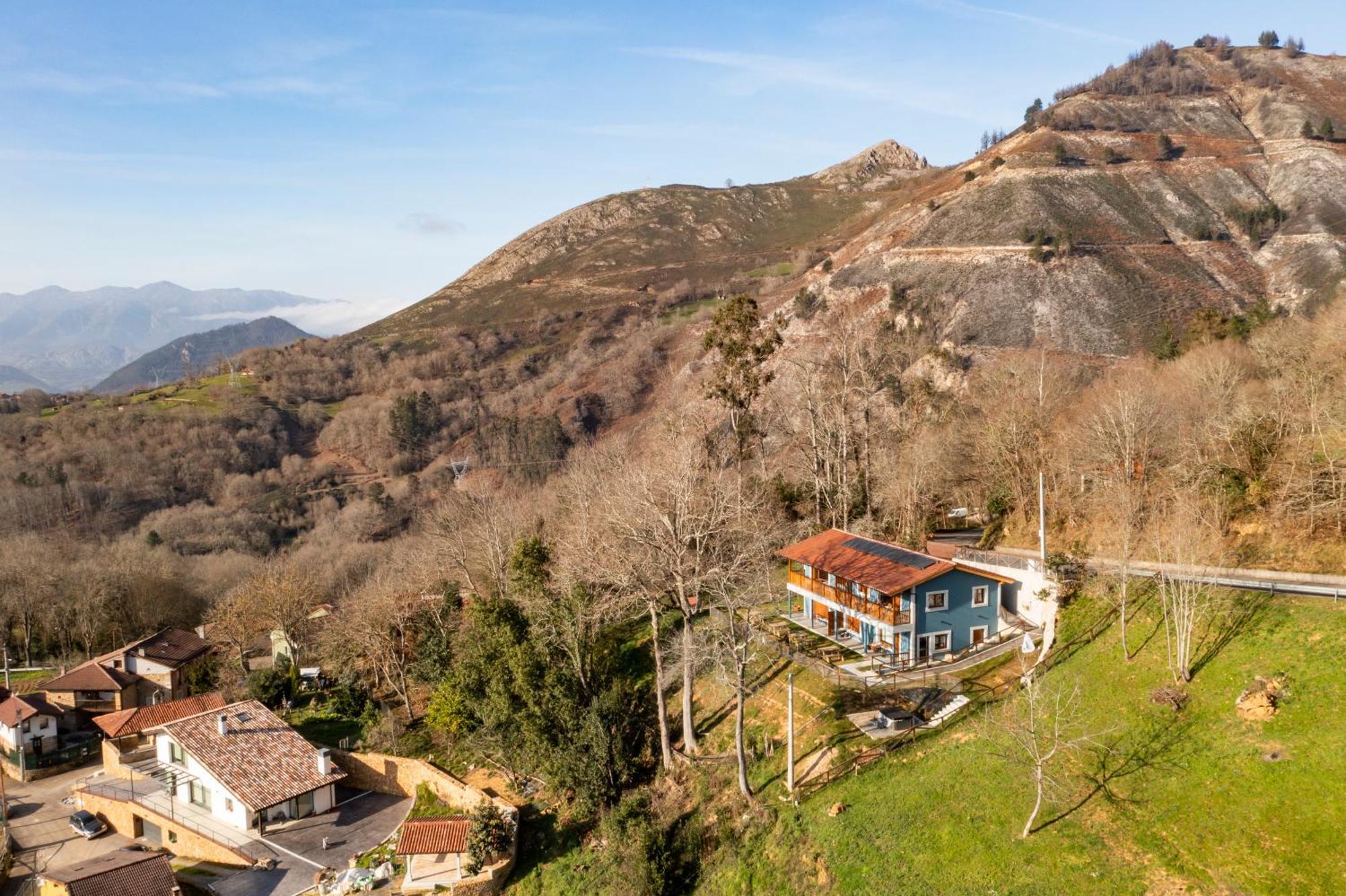 Apartamentos Montes Vindios กังกัส เด โอนิส ภายนอก รูปภาพ